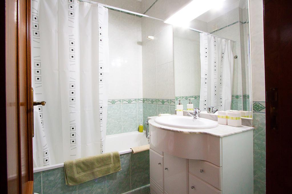 Filipe House, Lagos Apartment Номер фото